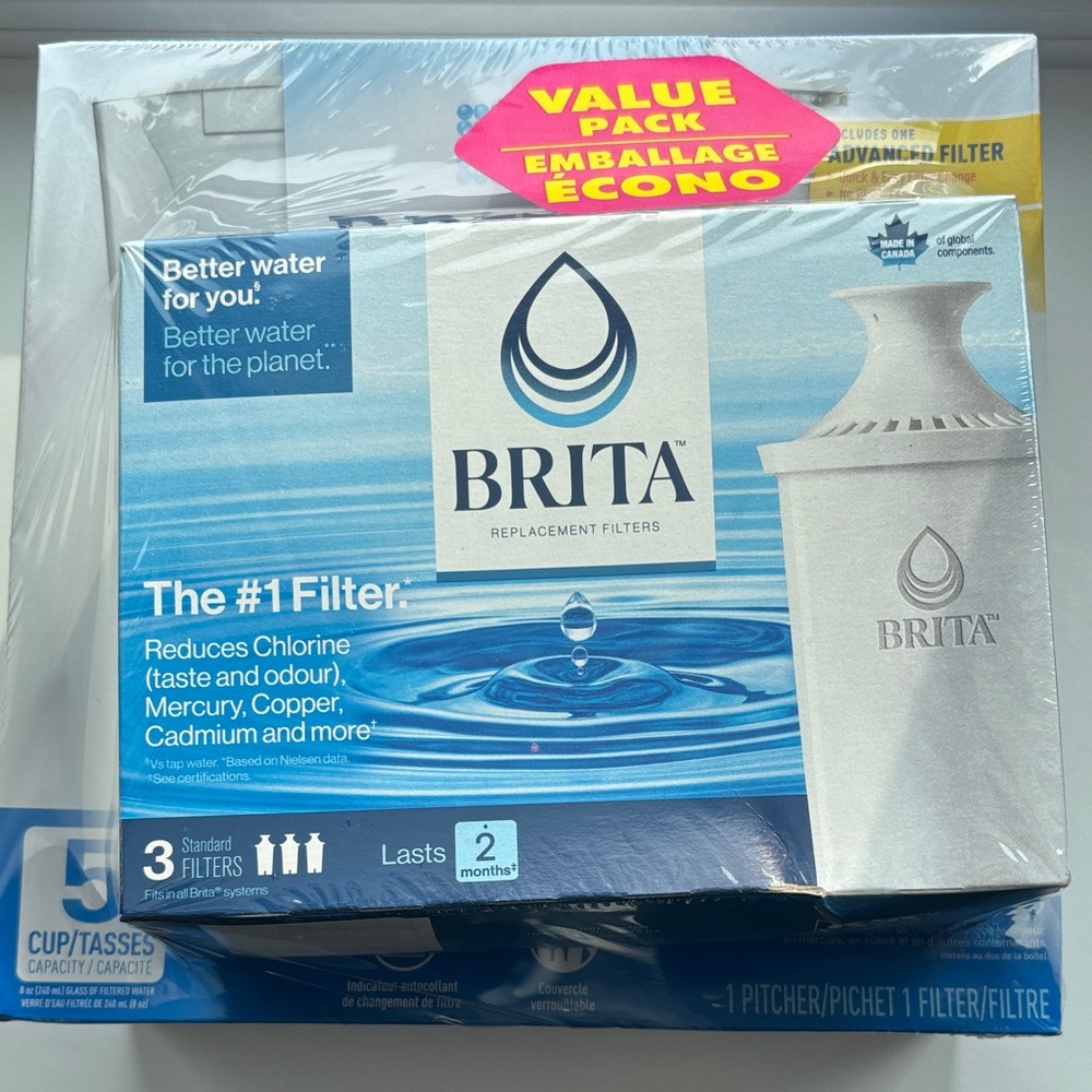 NEW Brita five cup pitcher with 3 filters